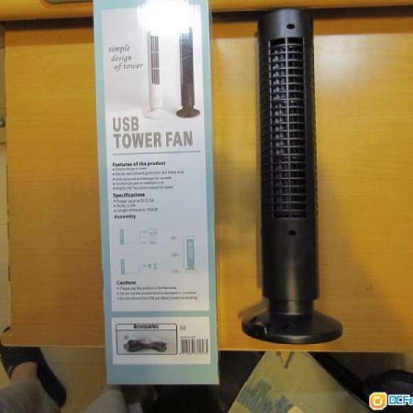 出售	100% NEW (黑色)USB Tower Fan