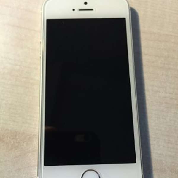 Apple iPhone 5S 16gb 銀色 香港apple store 貨 95% NEW