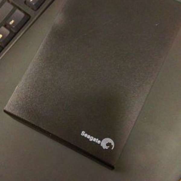 seagate 3tb外置硬碟 Expansion Desktop Drive(保養到05/17)