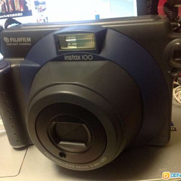 Fujifilm instax 100