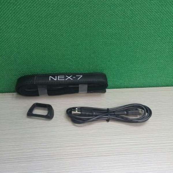 Sony NEX 7 手繩，數據線，view cover