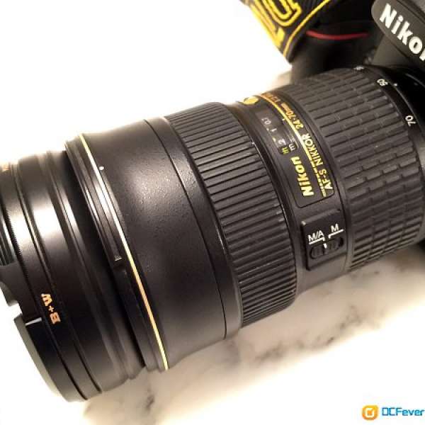 Nikon AF-S 24-70mm f/2.8G ED & D700 Body