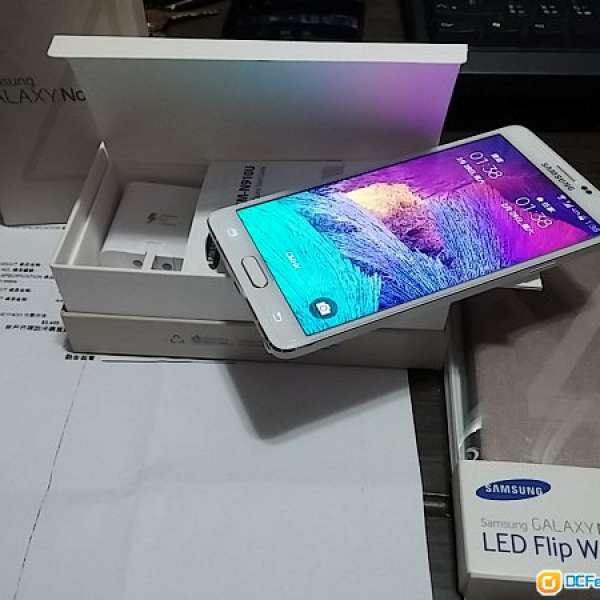 放 Samsung Note4 N910U 白色衛信單Full Set加金色LED Flip Wallet