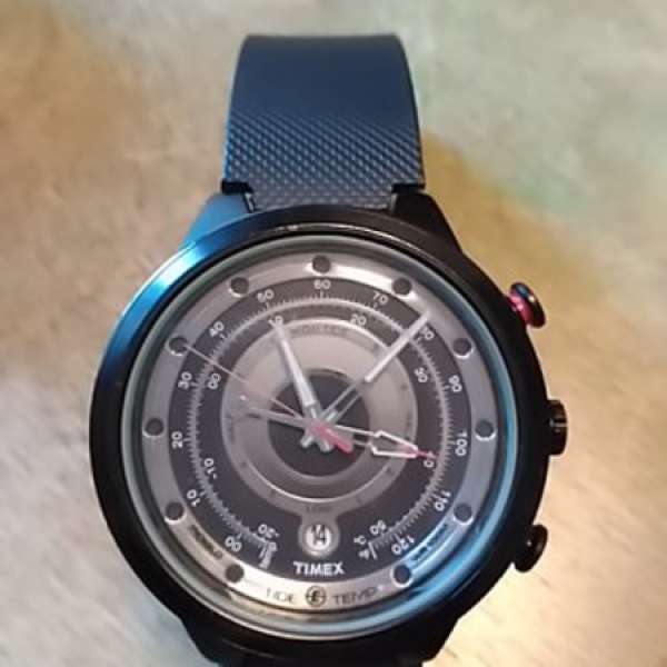 Timex Watch 有背光及溫度計