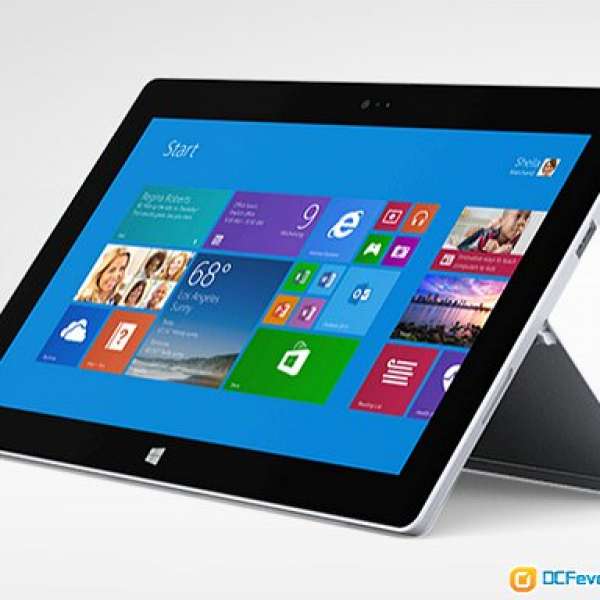 Microsoft surface 2 (32gb) with type cover 2 & 16gb sd card