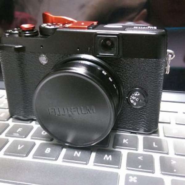 Fujifilm FinePix X10 , over 90%