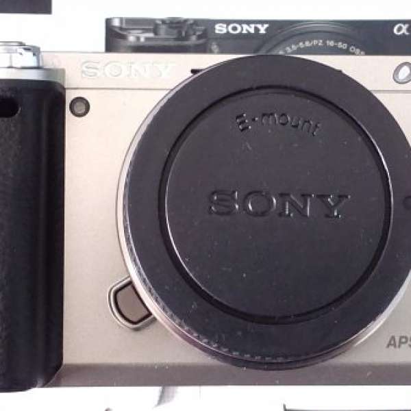 Sony A6000 Body (99% New)