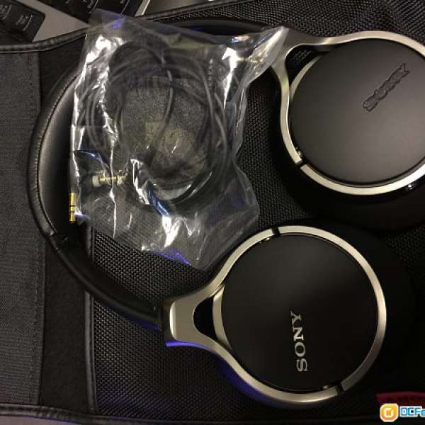 Sony Headphone MDR-10R