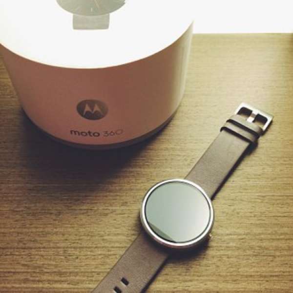 Motorola Moto 360 - 銀色