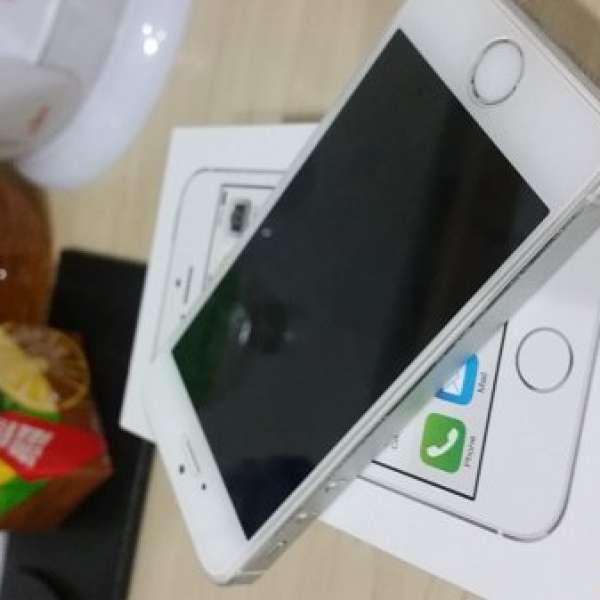 APPLE  Iphone 5S 白色 16G 98% news