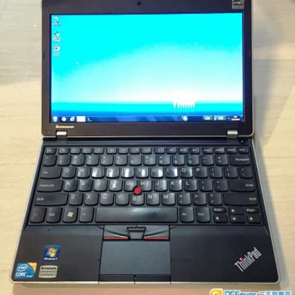 Lenovo ThinkPad Edge 11 (i3-380UM, 4GB Ram)