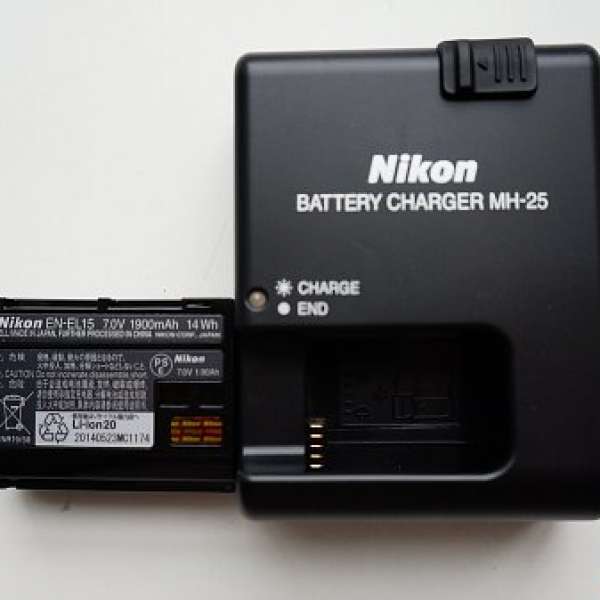 100% new Nikon battery charger MH-25 for battery EN-EL15(D610,D800)