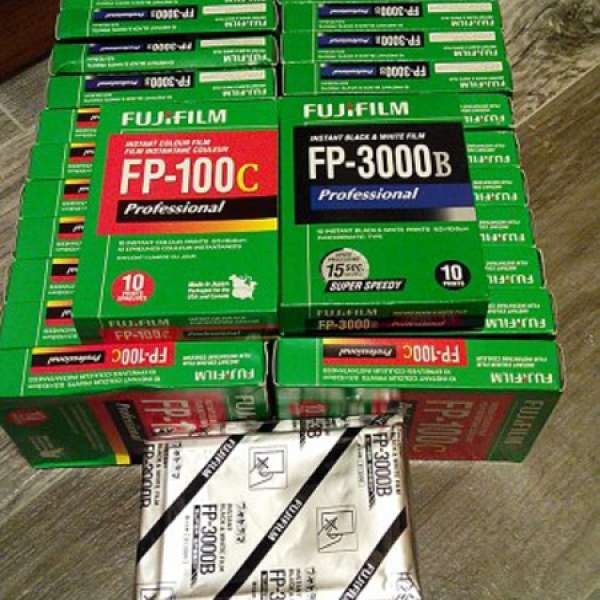 Fujifim FP-100C / Fujifilm FP-3000B for Polaroid Land camera