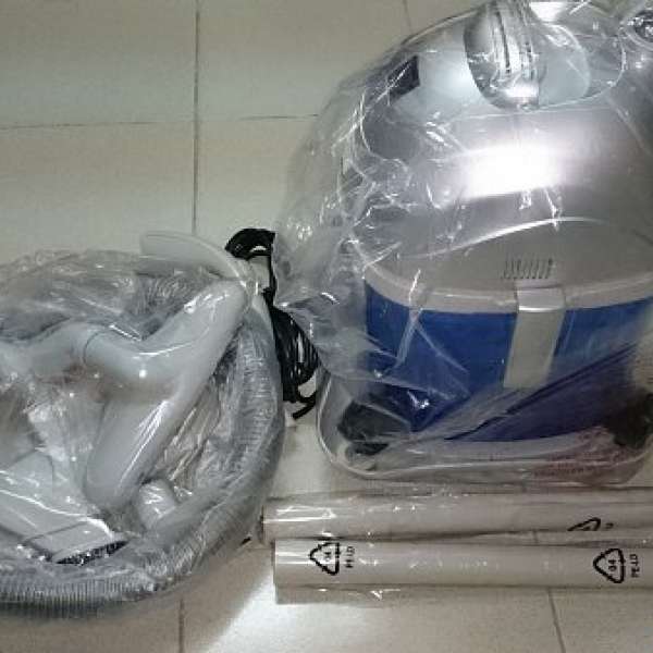 全新 Smartech "Aqua Helmet" 水濾吸塵機 (SV-1088)