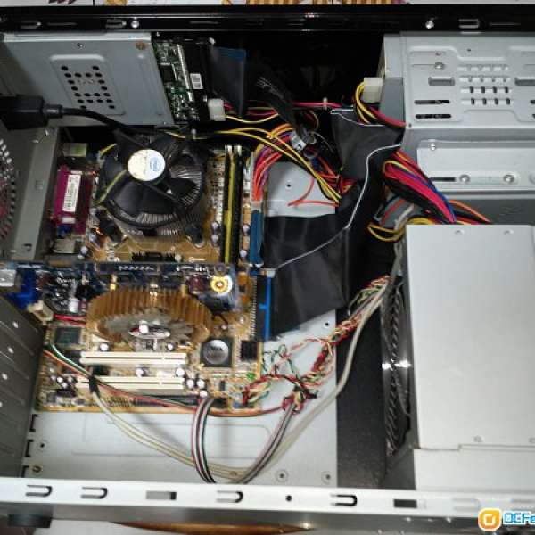 雙核主機 Intel E4300 ,2G RAM ,160HDD ,GeForce GT8600