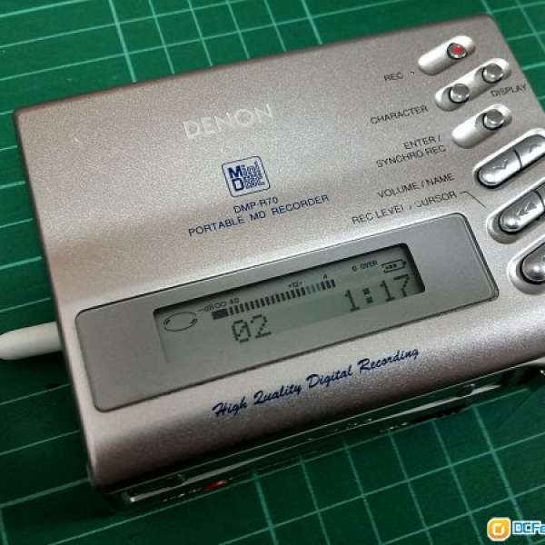 DENON MD Walkman DMP-R70