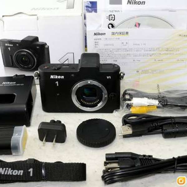 Nikon V1 黑色淨機身連 Fotodiox Pro handgrip