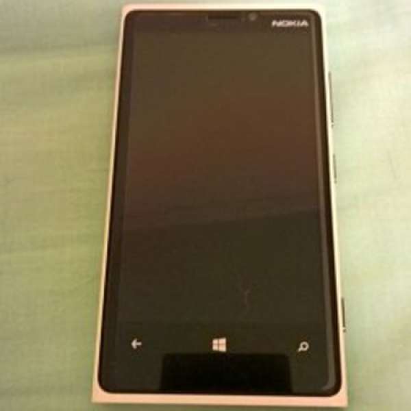 90% new Nokia lumia 920 white