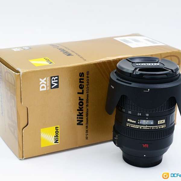 Nikon AF-S 18-200m VR 1代