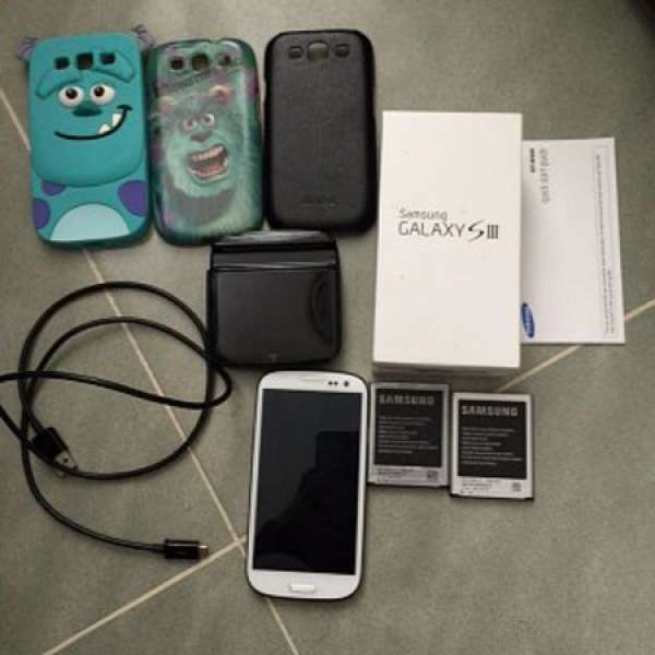 80%新 Samsung Galaxy S3 白色 3g (送電池套裝+3個case)