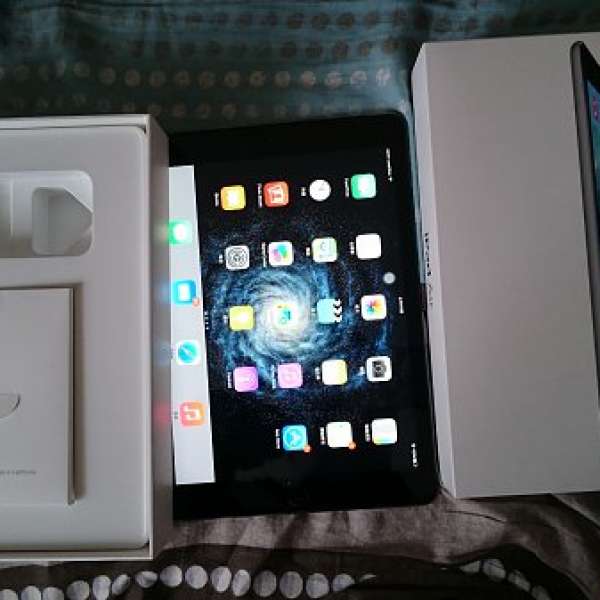 iPad air 128gb    Lte  (black)