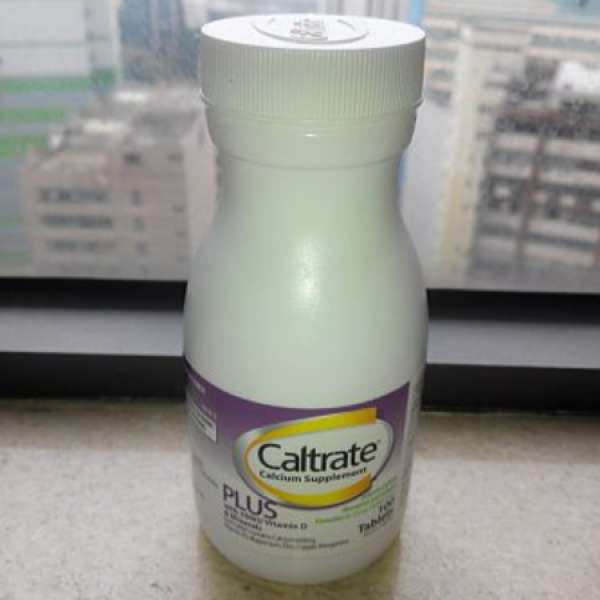 全新 Caltrate 佳存鈣片 + 500IU 維他命D 100粒裝