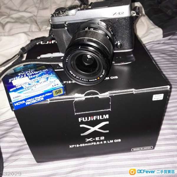 Fujifilm x-e2 kit set (xf 18-55 lens)