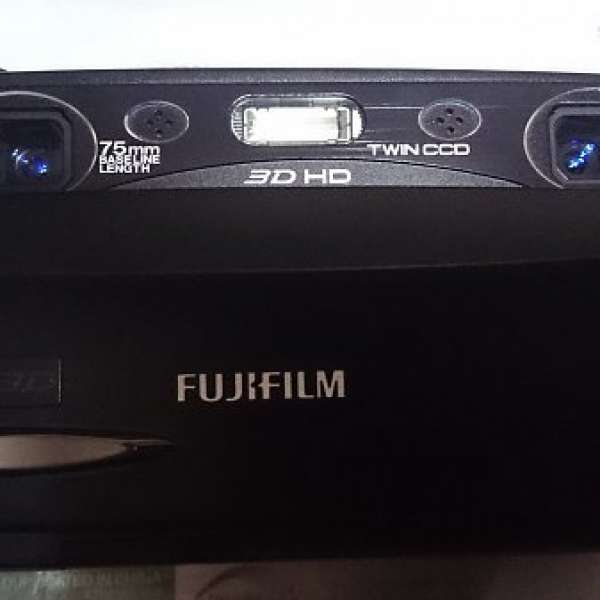 超新淨 水貨 Fujifilm FinePix REAL 3D W3 裸眼相機 全套有盒連32gb咭 只用過幾次