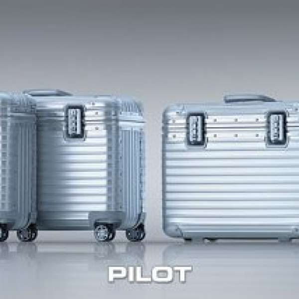 RIMOWA Topas Pilot Case Mulitwheel 920.50.00.4