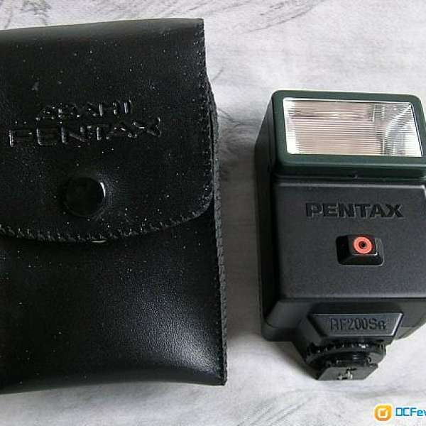小型精良賓得 Pentax AF200sa flash 數碼相機安全使用 GN20 @ ISO100自動控制範圍0....