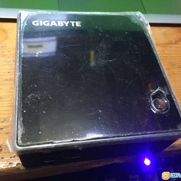 Gigabyte  NUC 電腦 GB-BXi3H-4010