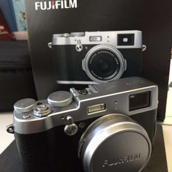 99.9% 新行貨有保 Fujifilm X100T 全套齊