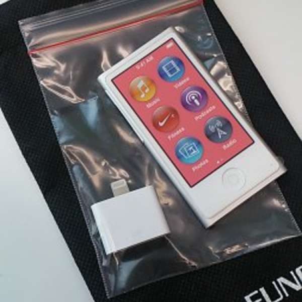 全新iPod Nano 7 16GB 銀色連Lightning to 30-pin Adapter