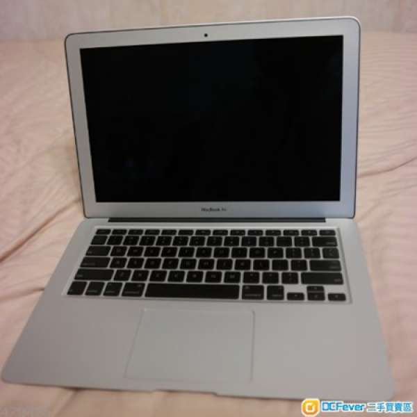 MacBook Air 13 inch late 2010