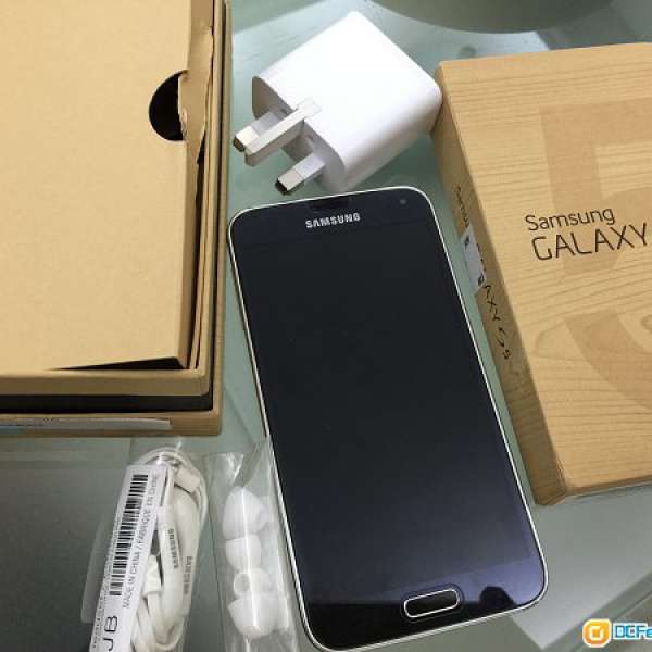 Samsung Galaxy S5 G900F 黑色 16GB 99%新 無花 行貨 全套齊