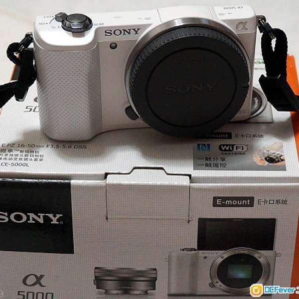 Sony A5000 body(白色)