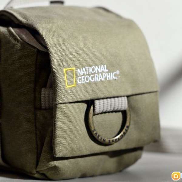 95%new National Geographic 2342 SMALL HOLSTER Camera Bag 相機袋