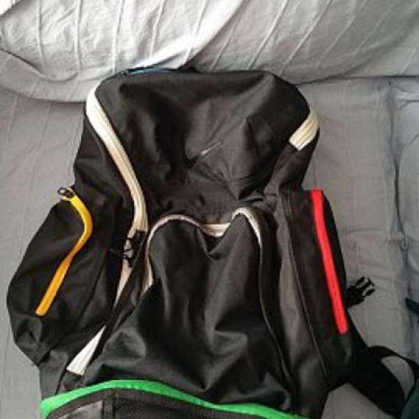 nike backpack 90%new