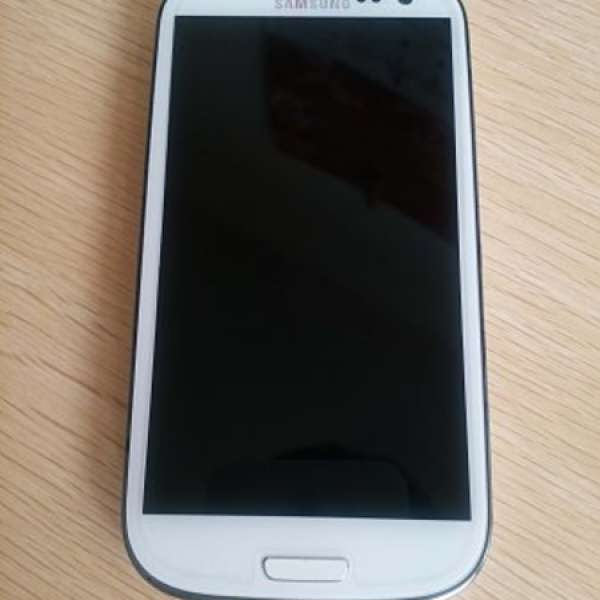 Samsung Galaxy S3  i9305 4GLTE 白色 16GB