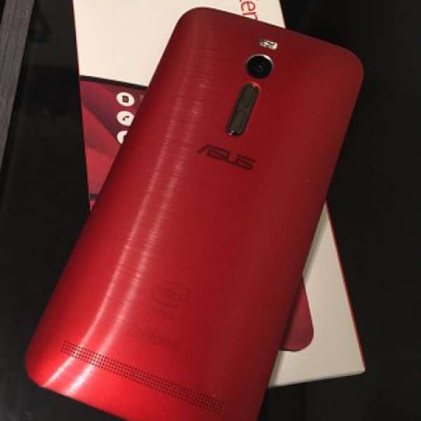 99.9%Asus Zenfone 2 紅色（32gb)