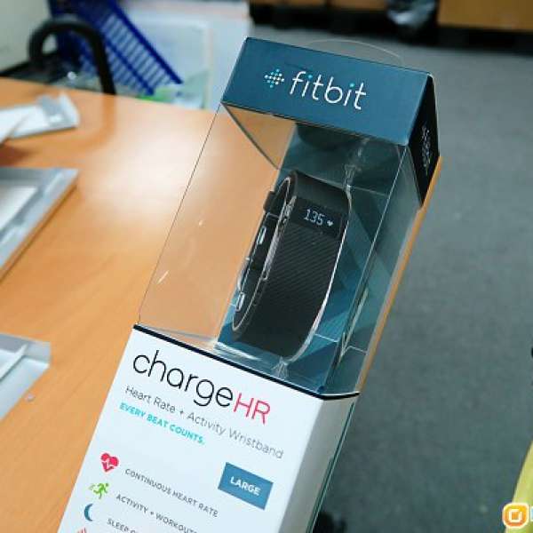 全新未開盒 FitBit Charge HR 智能運動手帶