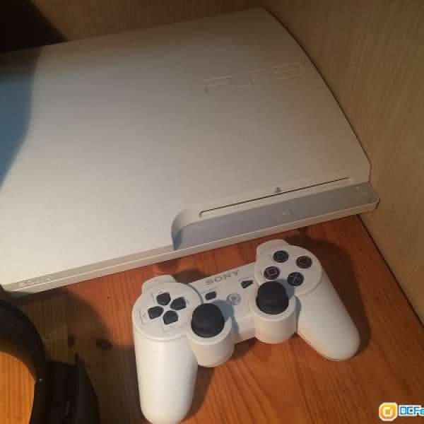PlayStation 3 Slim 160GB 白色