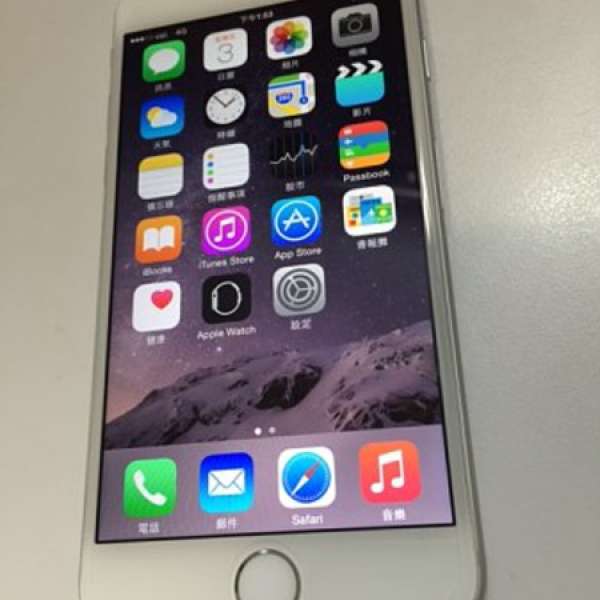 Apple iPhone 6 64GB Silver Color 美國US unlock 4G LTE