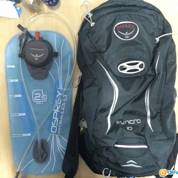 Osprey Syncro 10L 黑灰色 2015年新版 近乎全新