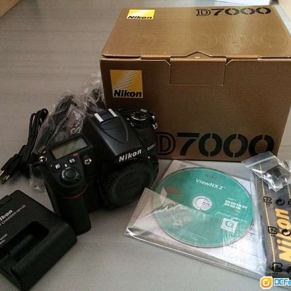 Nikon D7000 + Nikon AF-S DX Zoom-Nikkor 17-55 f/2.8G + AF 50mm f1.8D