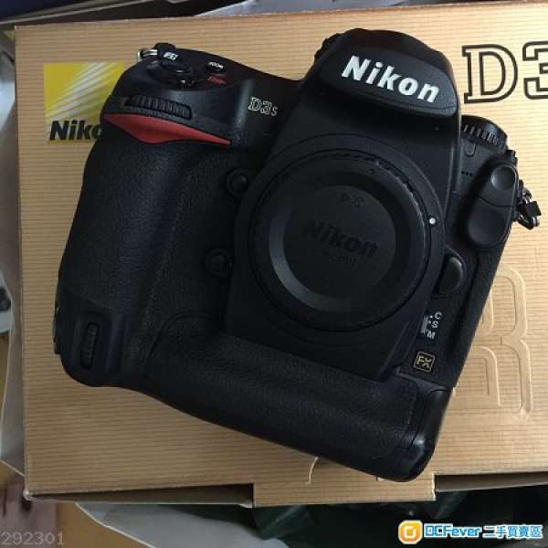 Nikon D3s, 50mm 1.4G, 18-105mm VR