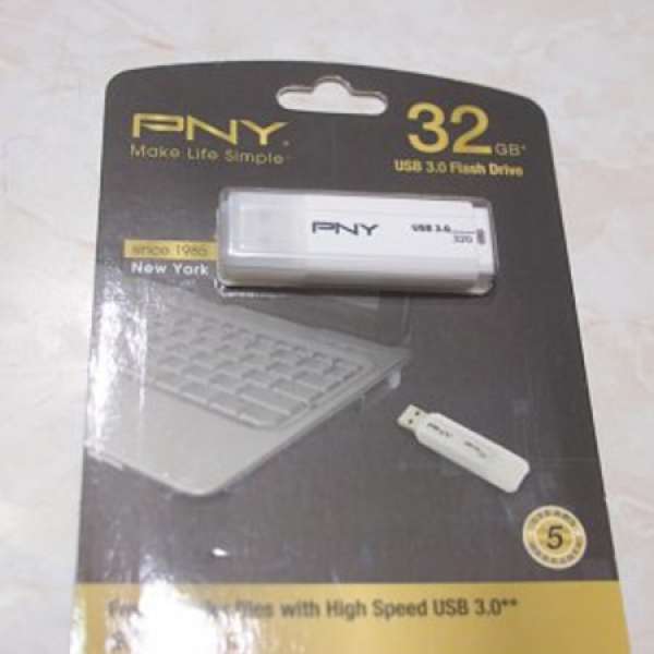 PNY 32GB 3.0 USB Flash Drive