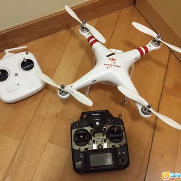 DJI Phantom 1 + Futaba T8J Remote