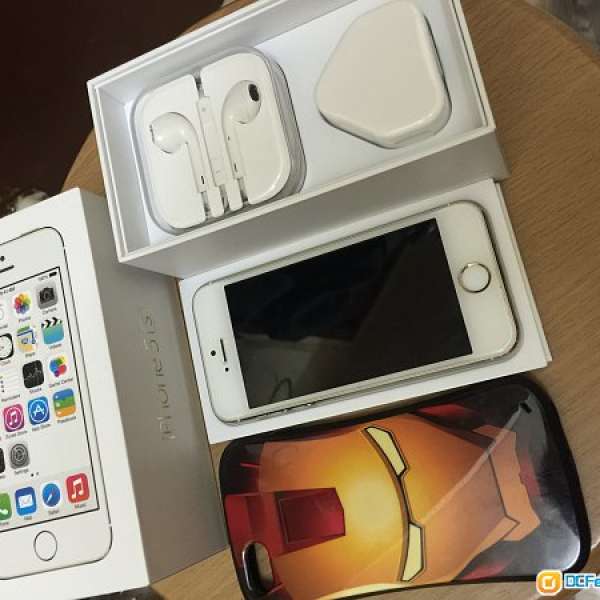 Iphone5s 16g 金色九成九新