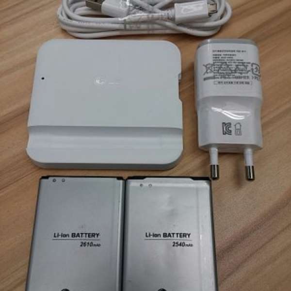LG G2電池2個 + 座充 + 原裝充電器 + USB綫 (for F320S 320K/L)